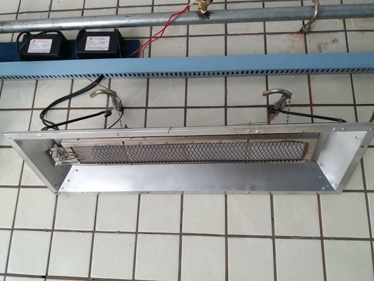 Riscaldatore per chioccia a infrarossi a gas in acciaio alluminato THD6808 Sistema di riscaldamento per allevamento di pollame
